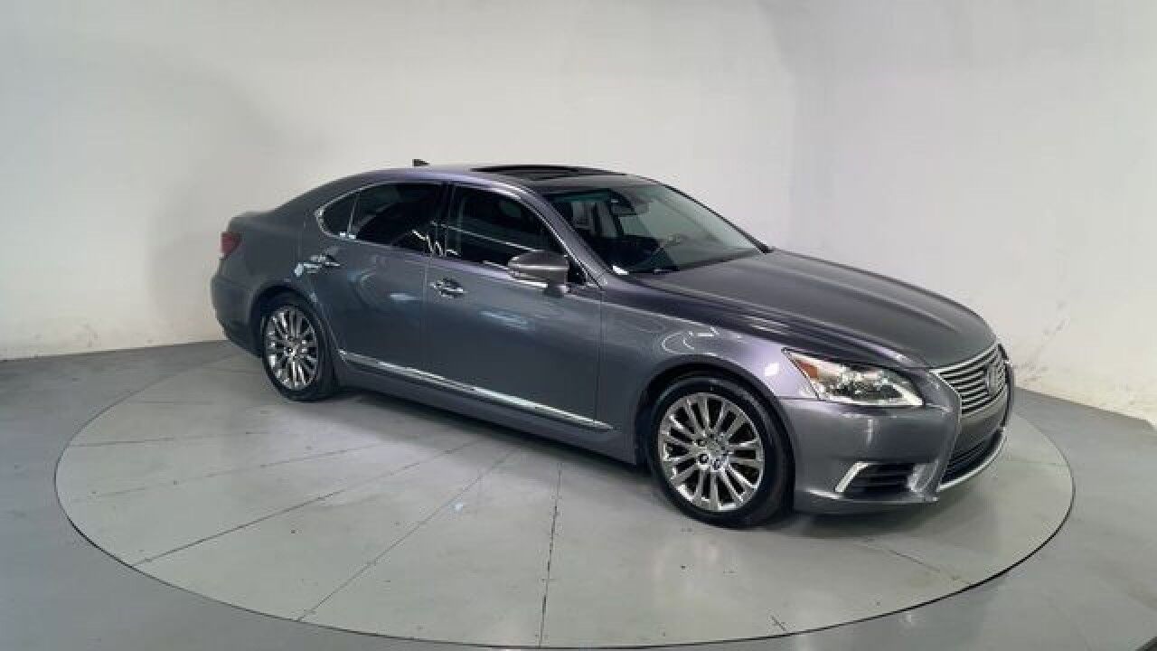 2016 Lexus LS 460