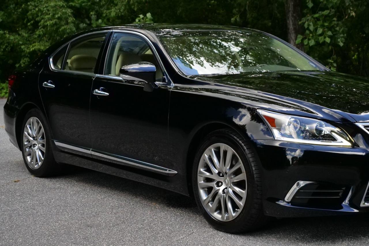 2016 Lexus LS 460 / 4.6L V8 / Comfort Package / Sunroof! Lincolnton NC