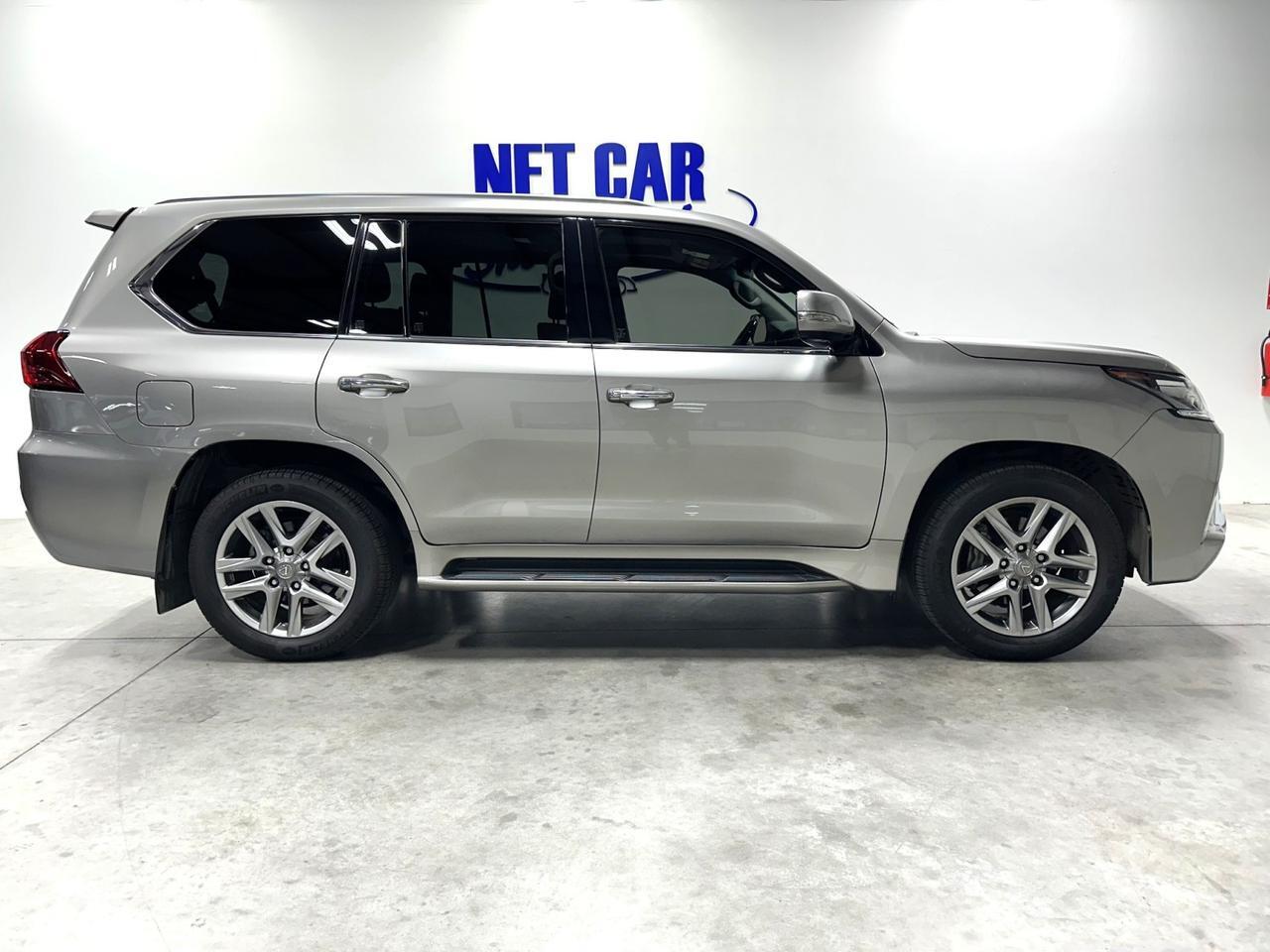2016 Lexus LX 570