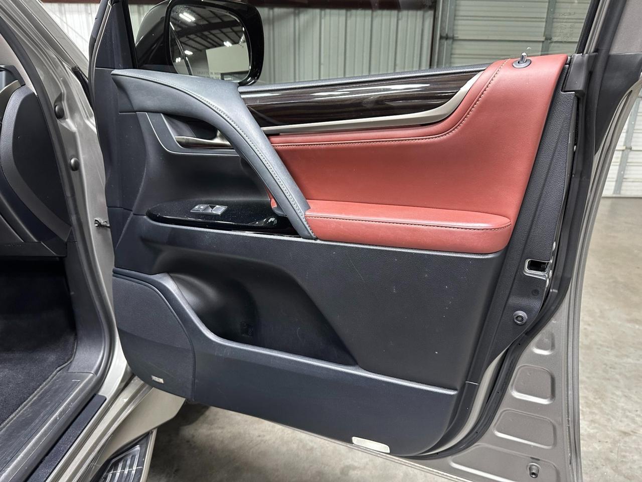 2016 Lexus LX 570 Houston TX