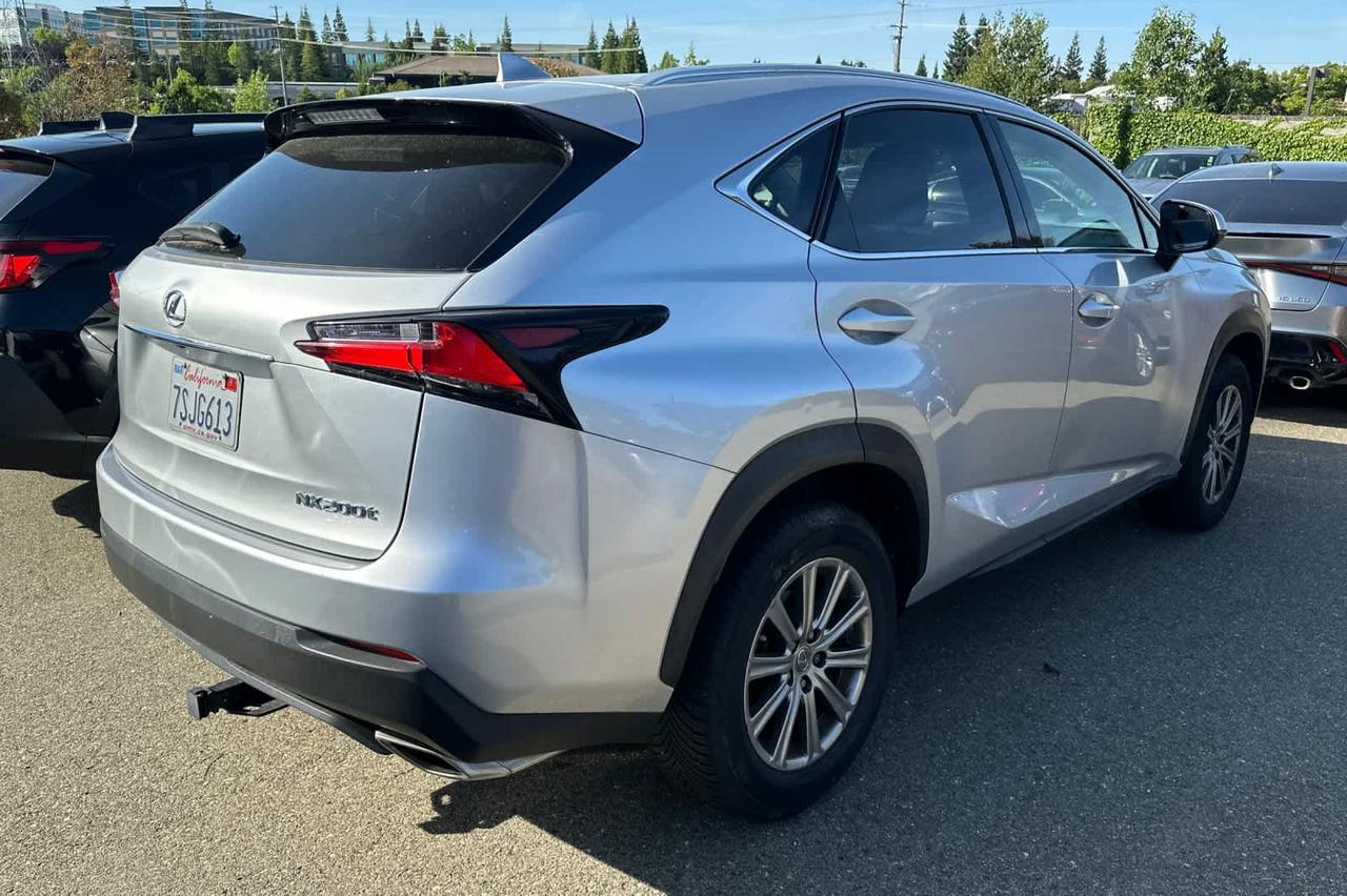 2016 Lexus NX 200t
