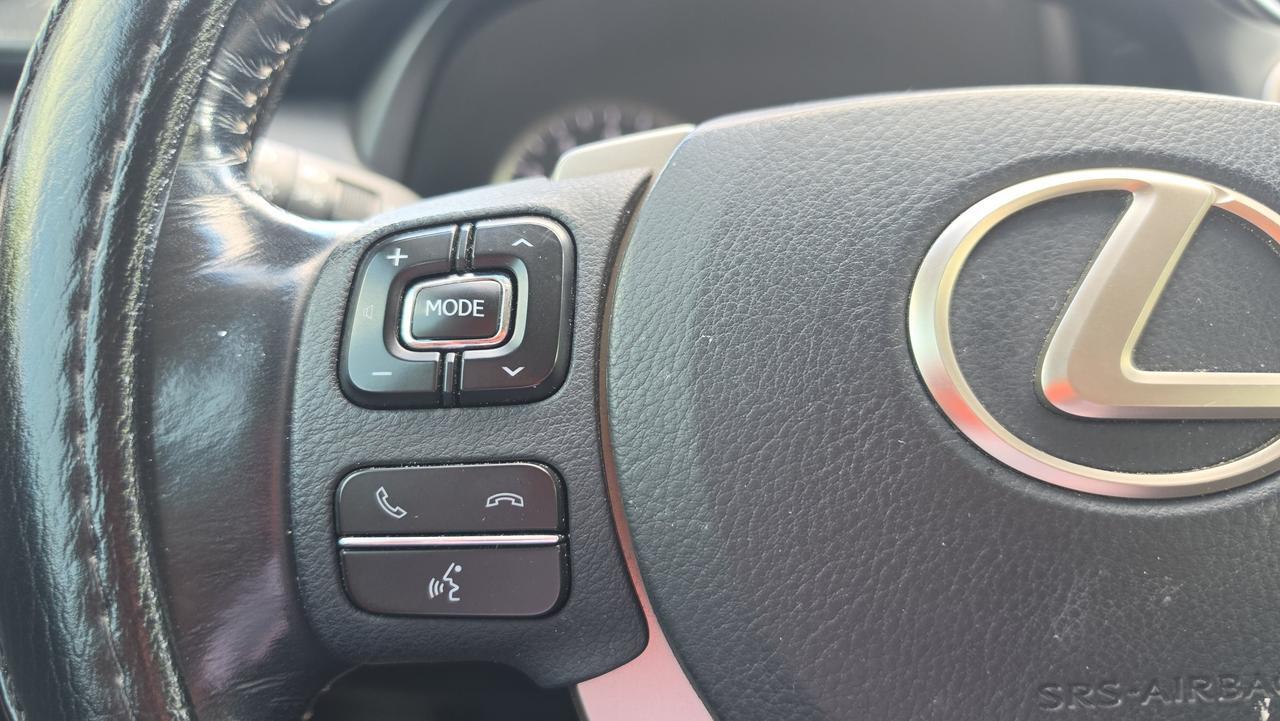 2016 Lexus NX 200t 200t