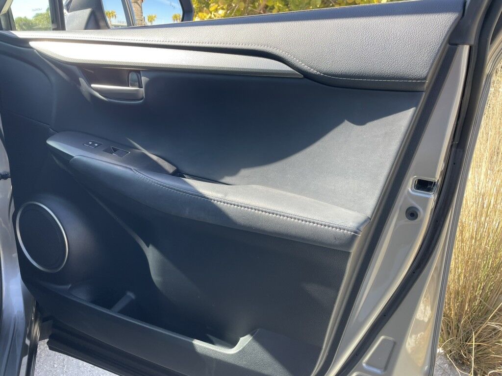 2016 Lexus NX 200t~CLEAN CARFAX~ONLINE FINANCE AND SHIPPING AVAILABLE!!! Sarasota FL