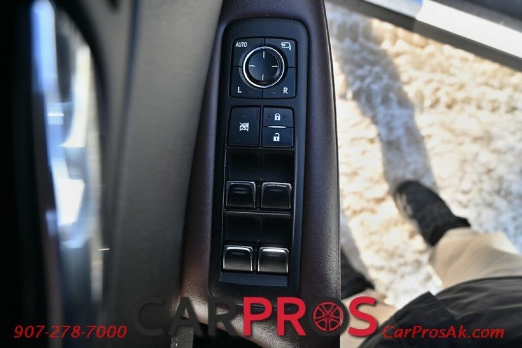 2016 Lexus RX 350 AWD - 3.5L V6 - Luxury Package - Heated and Cooled Leather Seats - Heated Steering Wheel - Heads Up Display - NAV - Mark Levinson Premium Audio - Panoramic Sunroof - Blind Spot Monitor & Lane Departure Alert - Park Sensors Anchorage AK