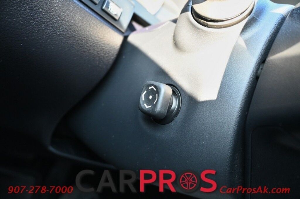 2016 Lexus RX 350 AWD - 3.5L V6 - Luxury Package - Heated and Cooled Leather Seats - Heated Steering Wheel - Heads Up Display - NAV - Mark Levinson Premium Audio - Panoramic Sunroof - Blind Spot Monitor & Lane Departure Alert - Park Sensors Anchorage AK