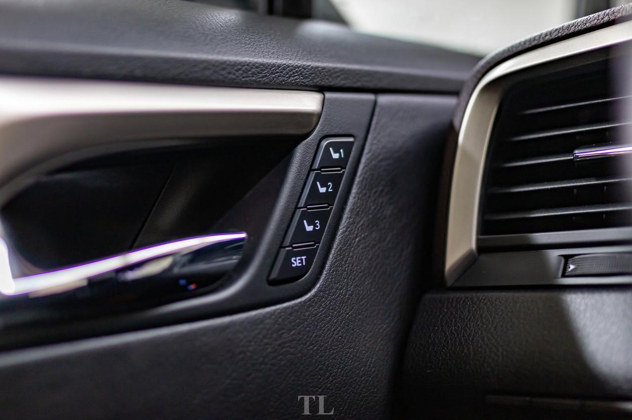 2016 Lexus RX 350 AWD Luxury Pkg Leather Roof Nav Red Deer AB