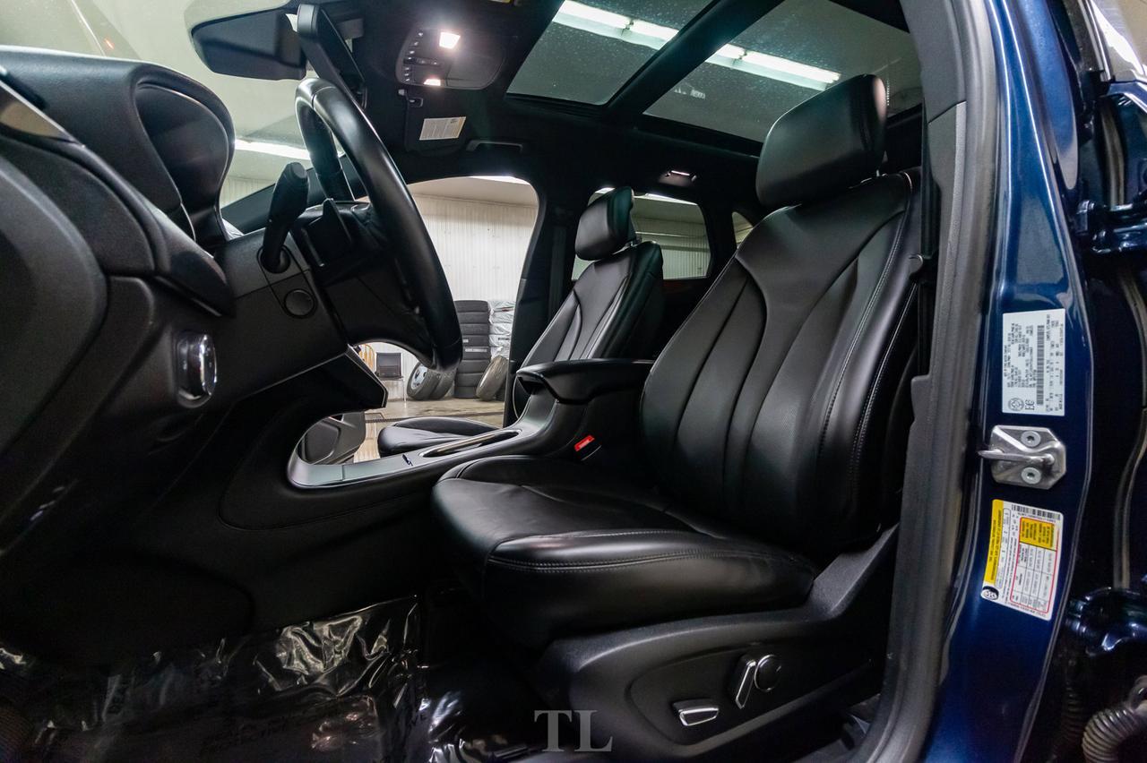 2016 Lincoln MKC AWD Reserve Leather Roof Nav BCam Red Deer AB