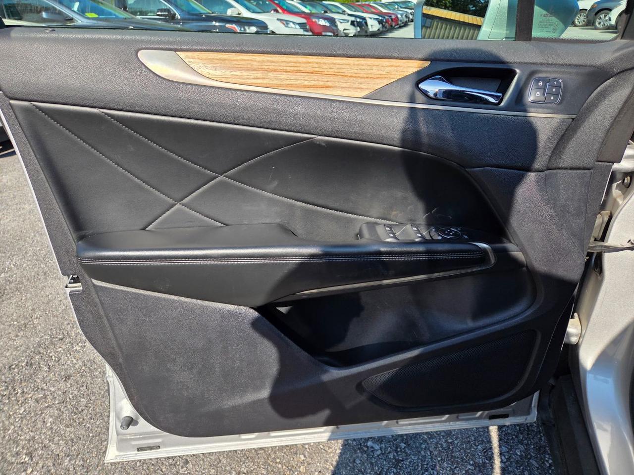 2016 Lincoln MKC SELECT Charlton MA