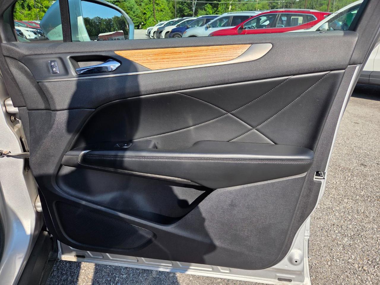 2016 Lincoln MKC SELECT Charlton MA