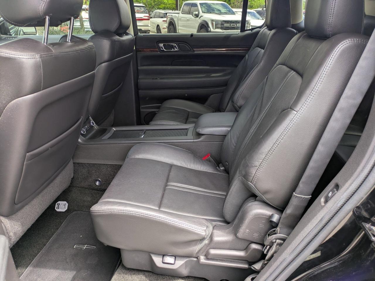 2016 Lincoln MKT EcoBoost