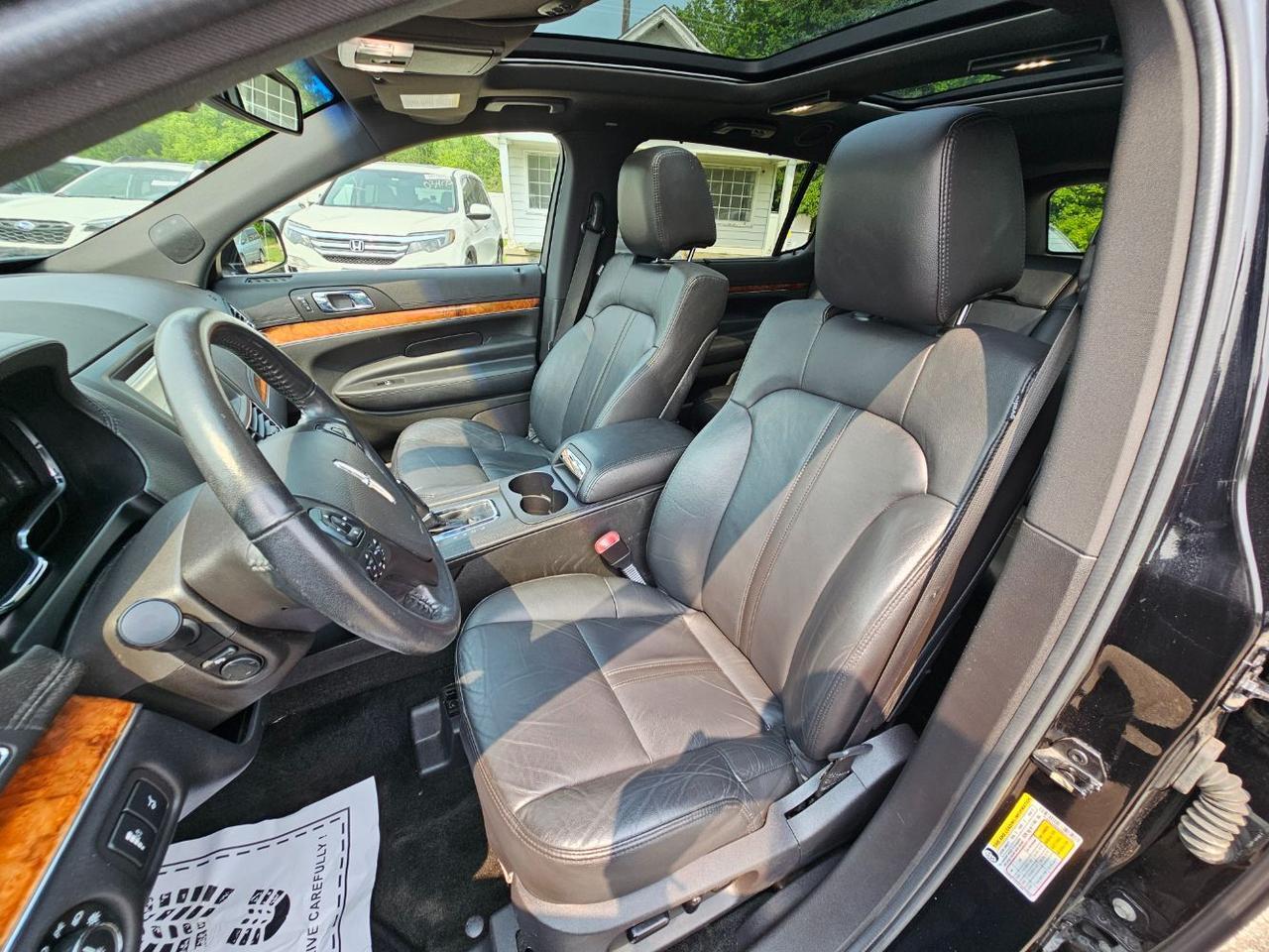 2016 Lincoln MKT Town Car Livery Hastings MI