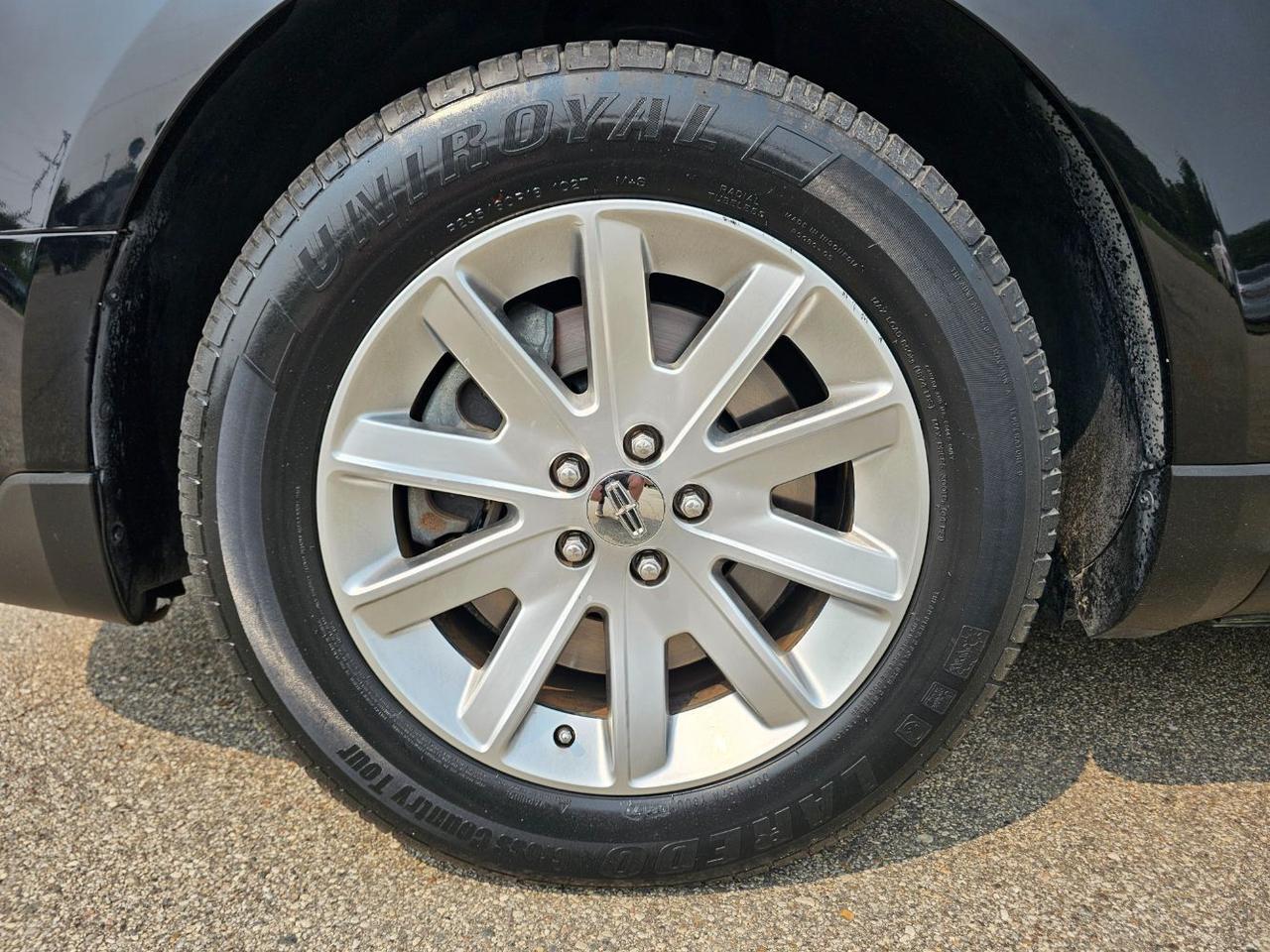 2016 Lincoln MKT Town Car Livery Hastings MI