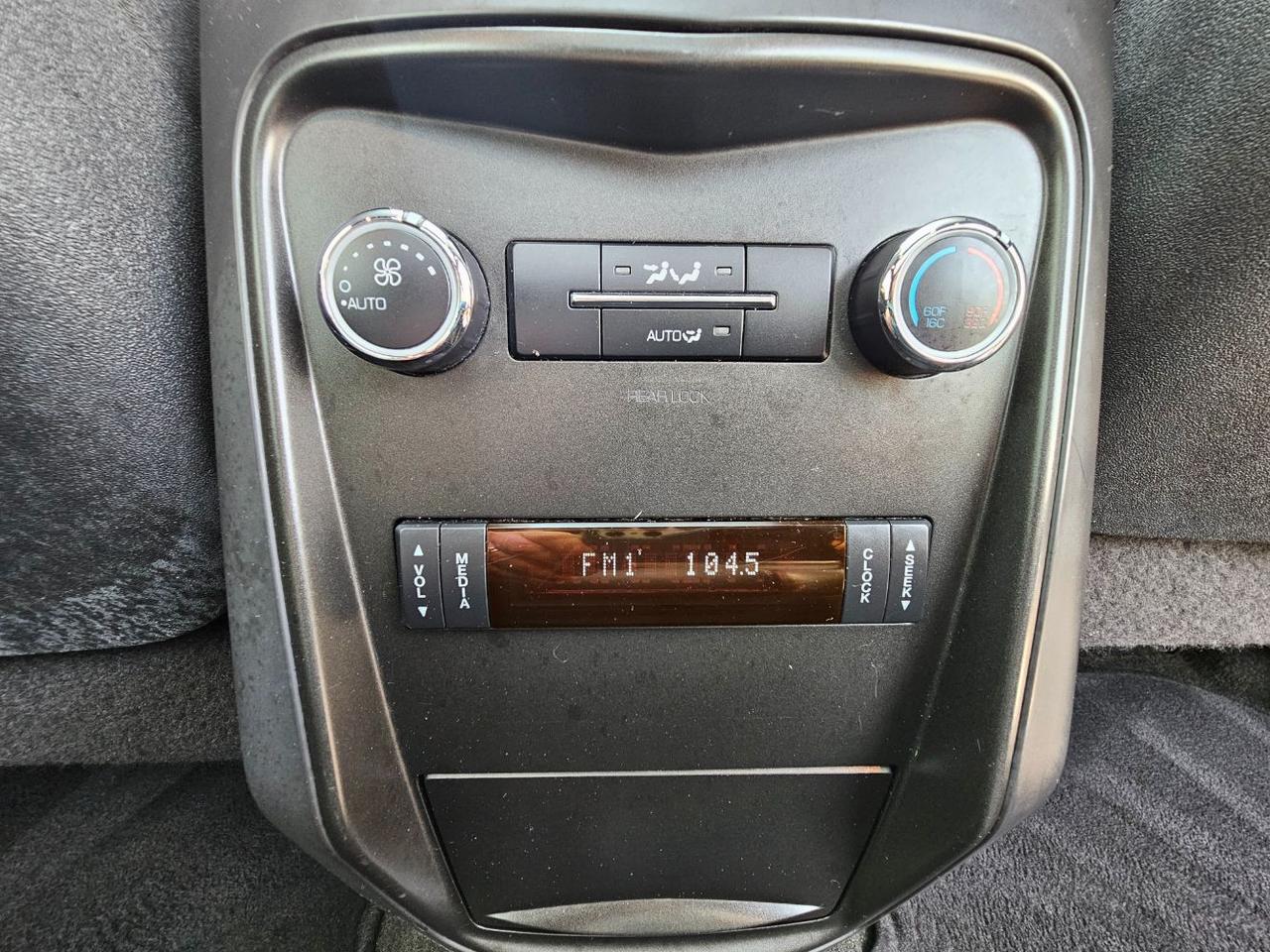 2016 Lincoln MKT Town Car Livery Hastings MI