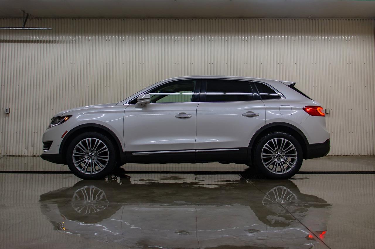 2016 Lincoln MKX AWD Luxury Edition Leather Roof Nav Red Deer AB