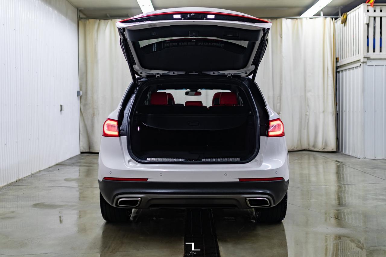 2016 Lincoln MKX AWD Reserve Leather Roof Nav BCam Red Deer AB