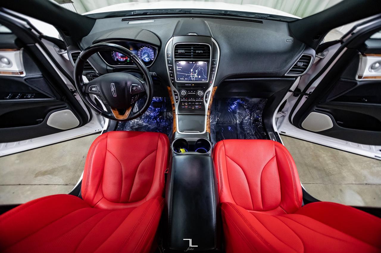 2016 Lincoln MKX AWD Reserve Leather Roof Nav BCam Red Deer AB