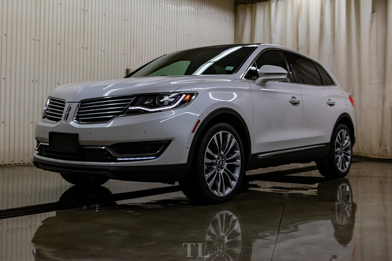 2016 Lincoln MKX AWD Reserve Leather Roof Nav BCam Red Deer AB