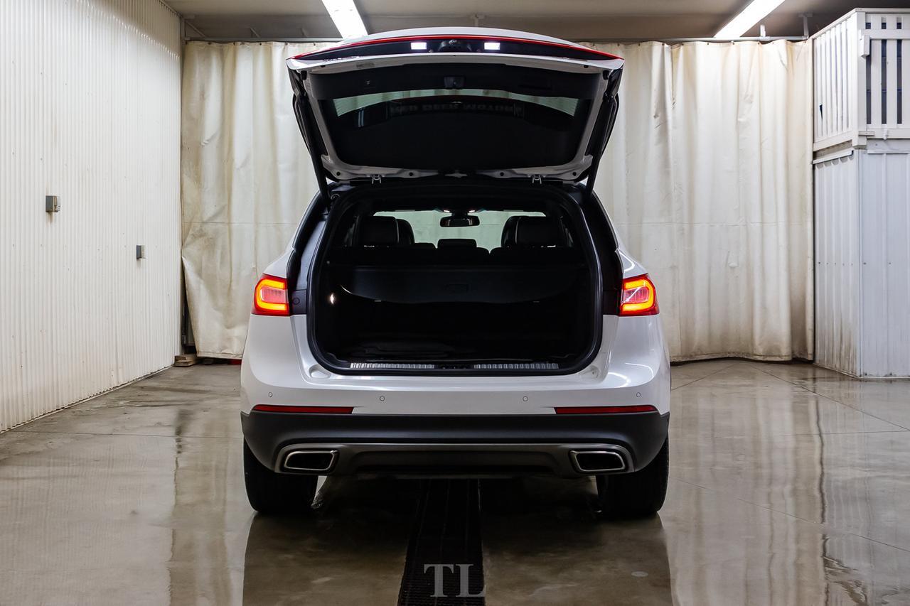 2016 Lincoln MKX AWD Reserve Leather Roof Nav BCam Red Deer AB