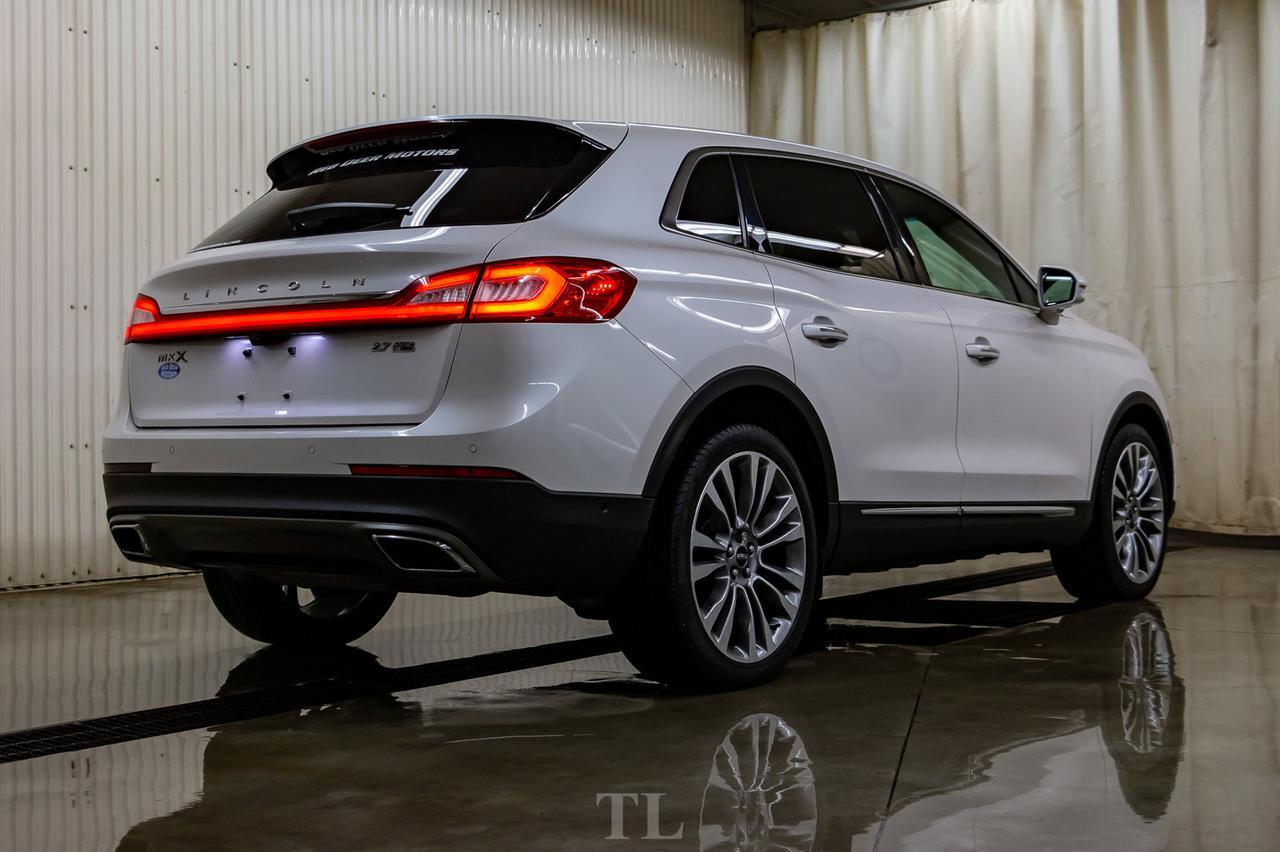 2016 Lincoln MKX AWD Reserve Leather Roof Nav BCam Red Deer AB