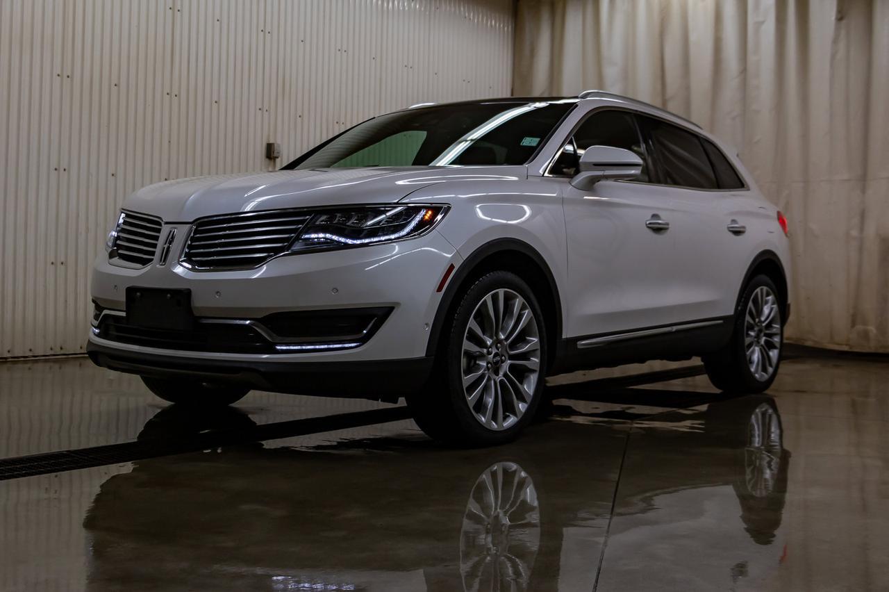 2016 Lincoln MKX AWD Reserve Leather Roof Nav BCam Red Deer AB