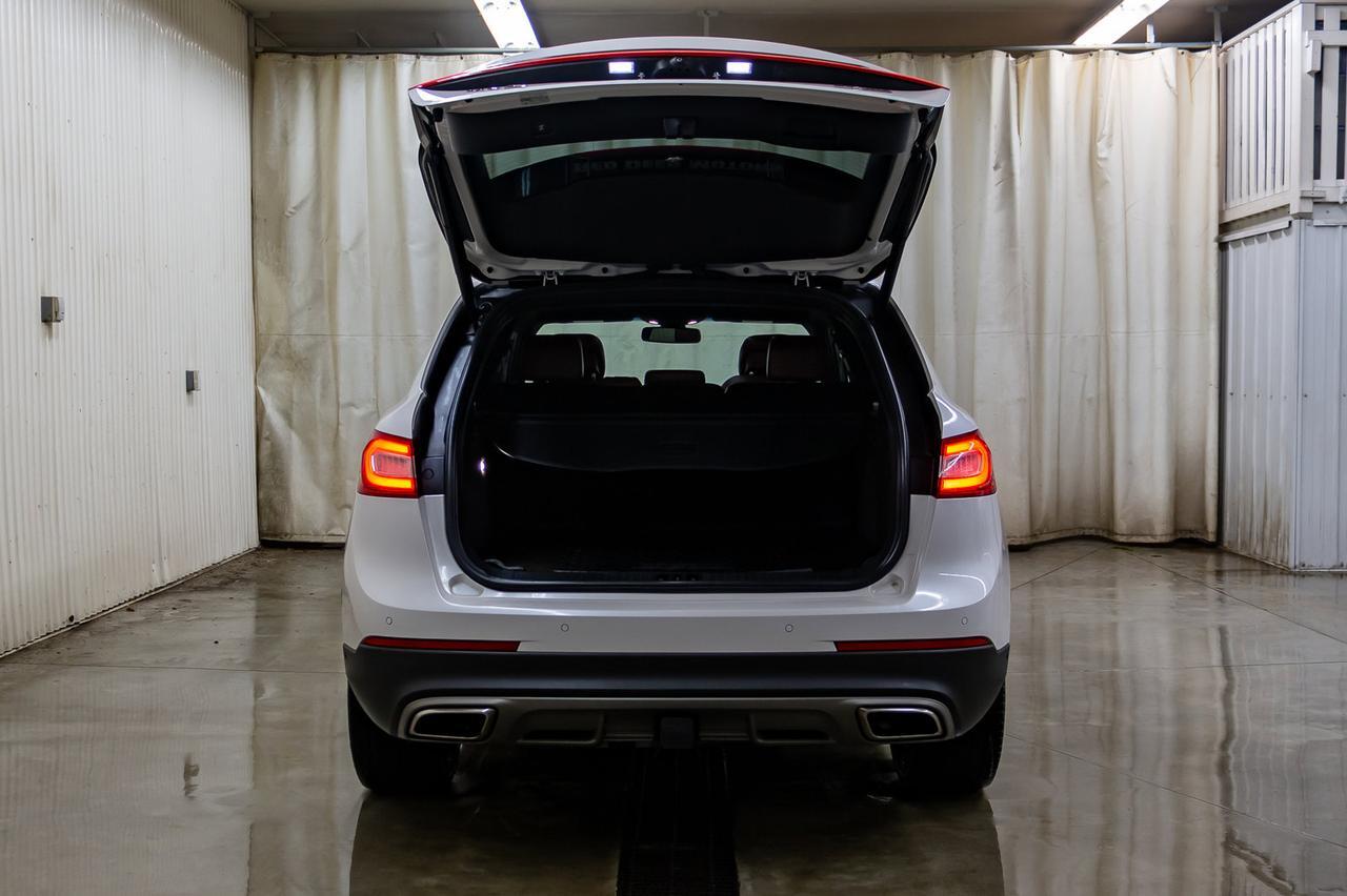 2016 Lincoln MKX AWD Reserve Leather Roof Nav BCam Red Deer AB