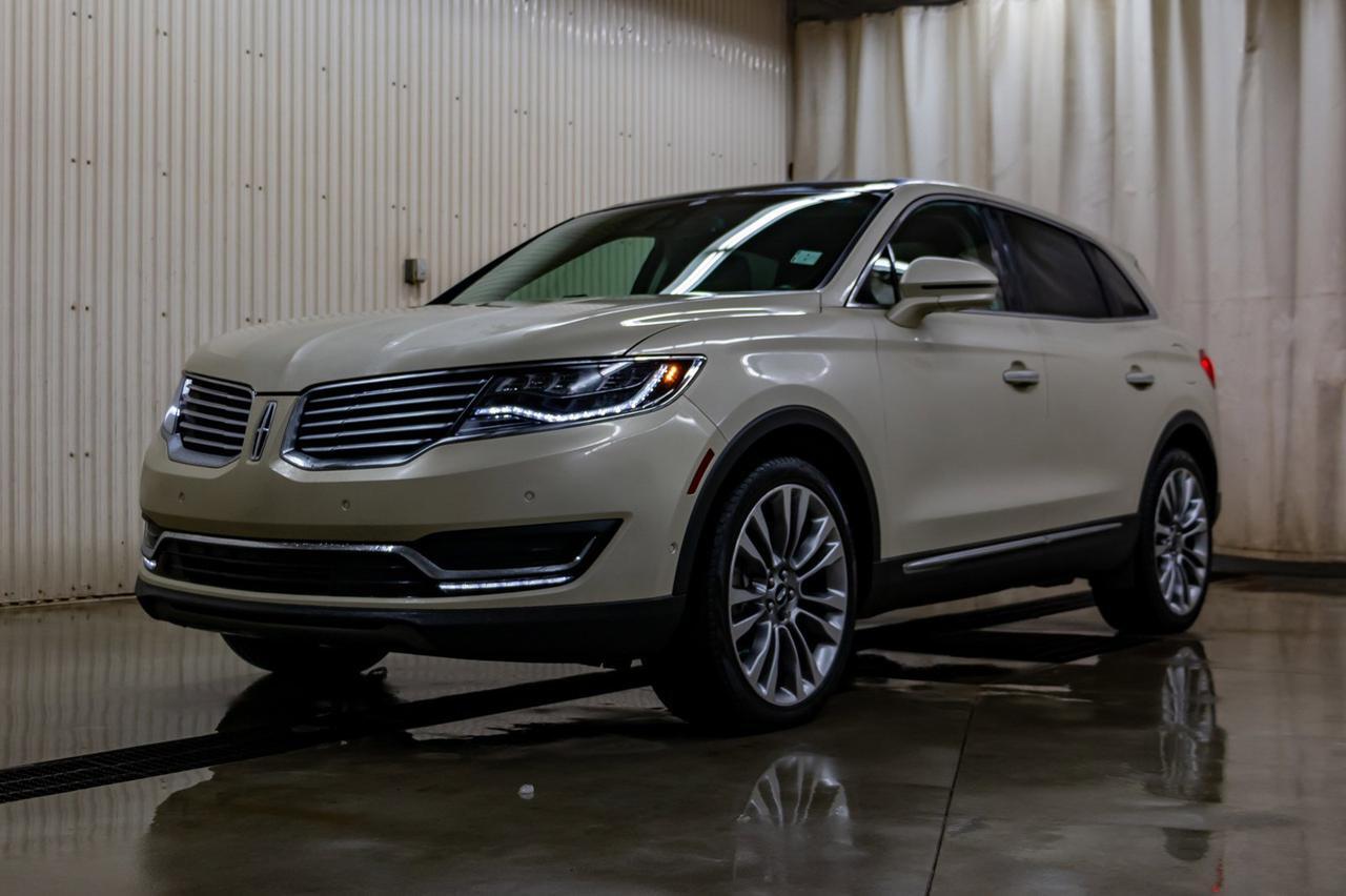 2016 Lincoln MKX AWD Reserve Leather Roof Nav Red Deer AB