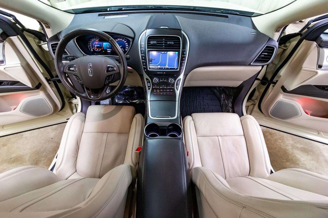 2016 Lincoln MKX AWD Reserve Leather Roof Nav Red Deer AB