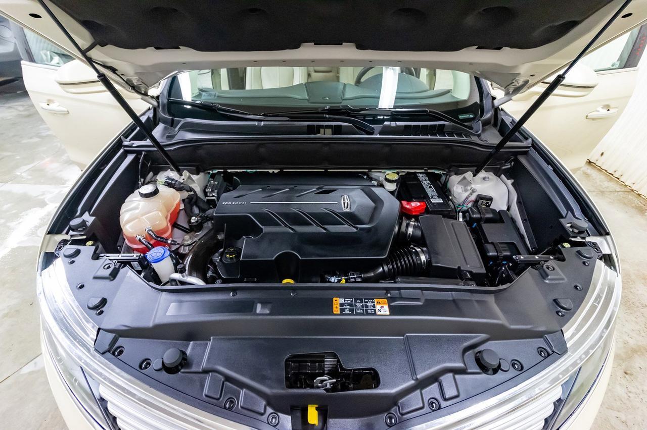 2016 Lincoln MKX AWD Reserve Leather Roof Nav Red Deer AB