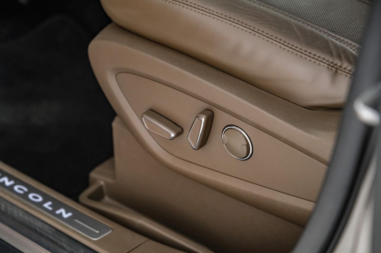 2016 Lincoln MKX RESERVE DRIVER ASSIST PKG BLIND SPOT LANE KEEP ASSIST NAVIGATION Carrollton TX