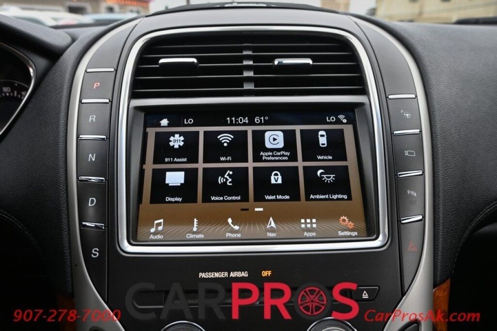 2016 Lincoln MKX Reserve - AWD - Climate, Technology & Driver Assist Pkg - Auto Start - Power Heated & Cooled Leather Seats - Heated Steering Wheel - Adaptive Cruise Control - Navigation - Panoramic Vista Roof - Blind Spot & Lane Keep Assist - Back Up Camera Anchorage AK