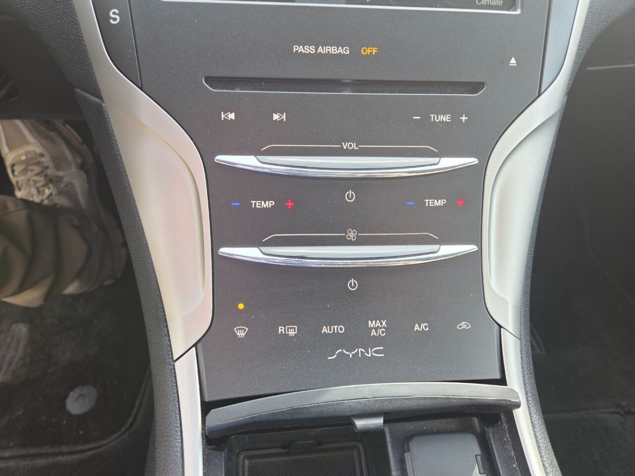 2016 Lincoln MKZ Charlton MA