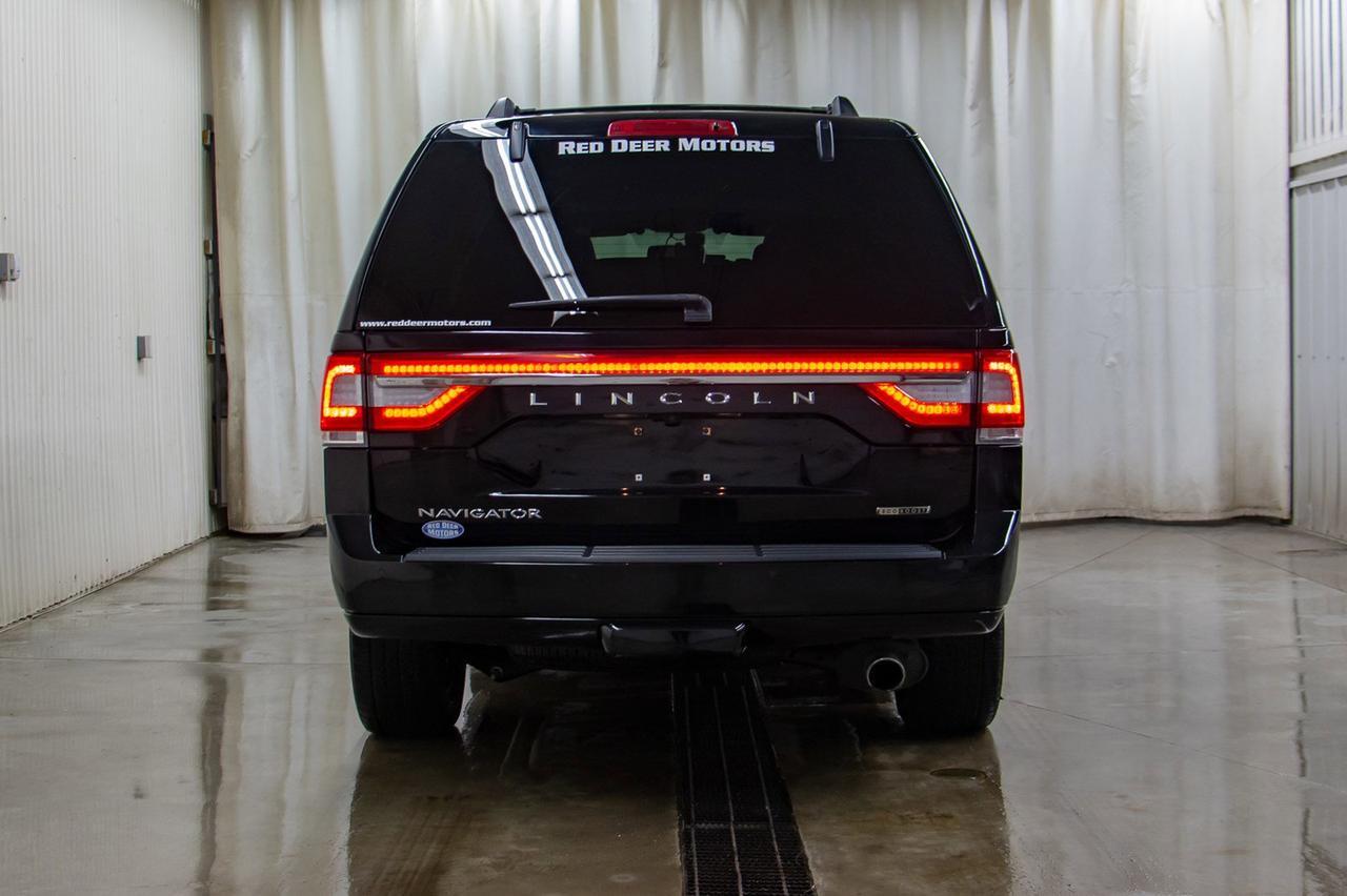2016 Lincoln Navigator AWD Select Leather Roof Nav Red Deer AB