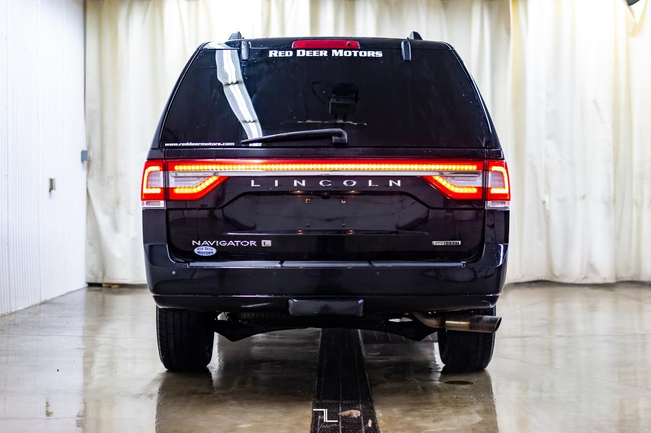 2016 Lincoln Navigator L AWD Select Leather Roof Nav BCam Red Deer AB