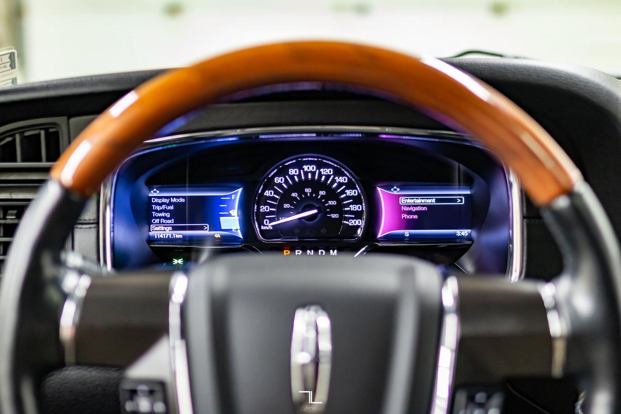 2016 Lincoln Navigator L AWD Select Leather Roof Nav BCam Red Deer AB