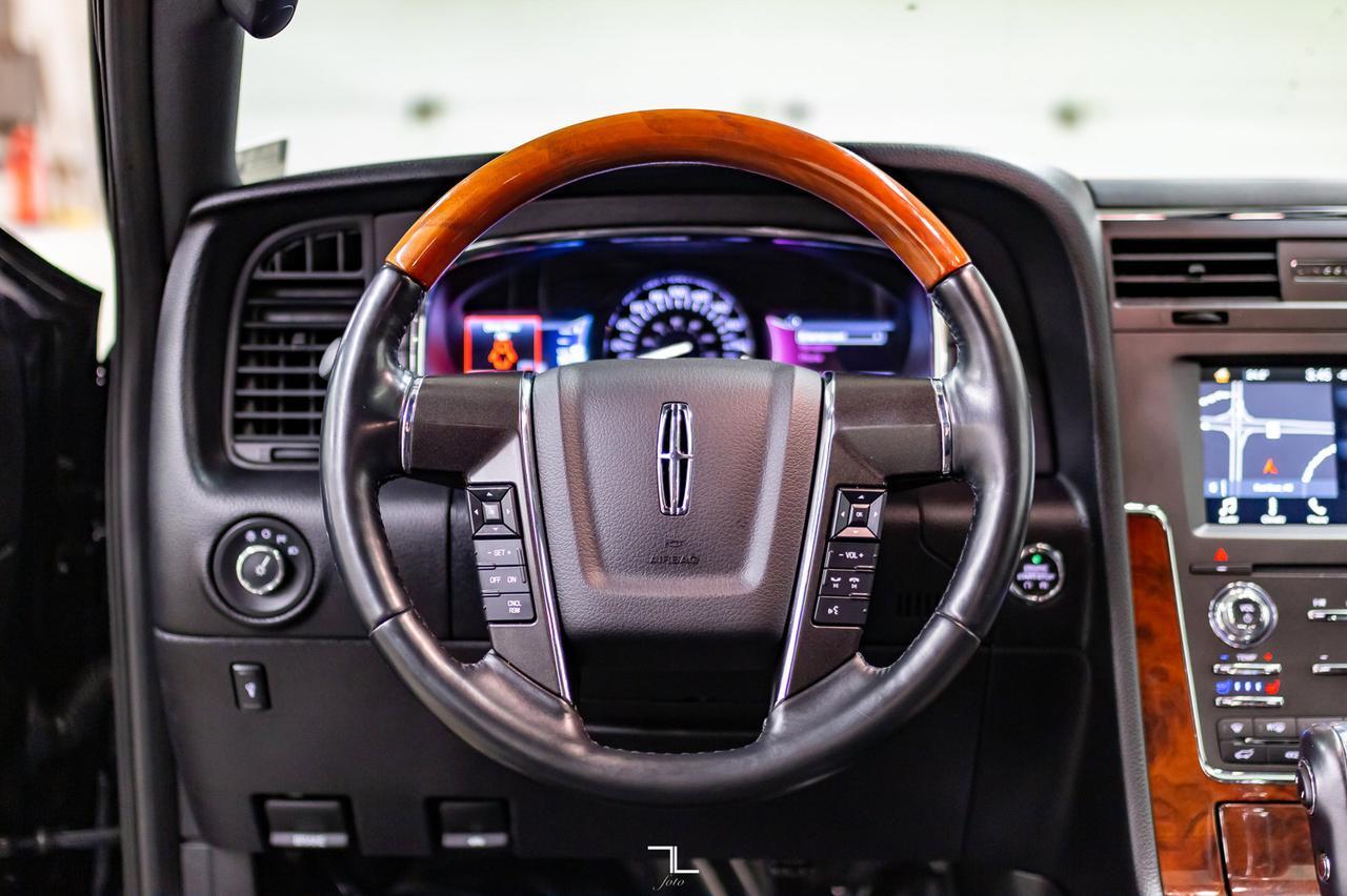 2016 Lincoln Navigator L AWD Select Leather Roof Nav BCam Red Deer AB