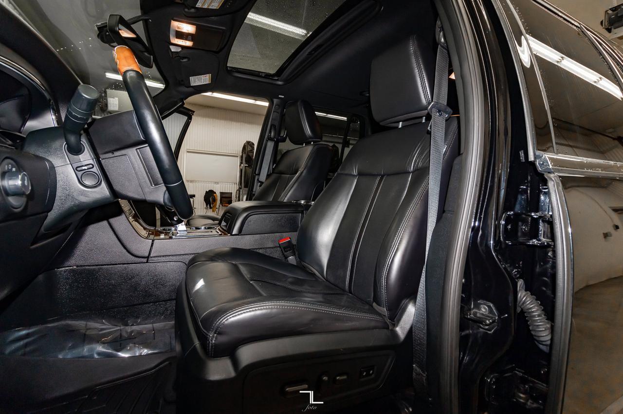 2016 Lincoln Navigator L AWD Select Leather Roof Nav BCam Red Deer AB