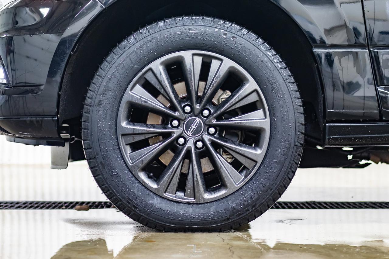 2016 Lincoln Navigator L AWD Select Leather Roof Nav BCam Red Deer AB