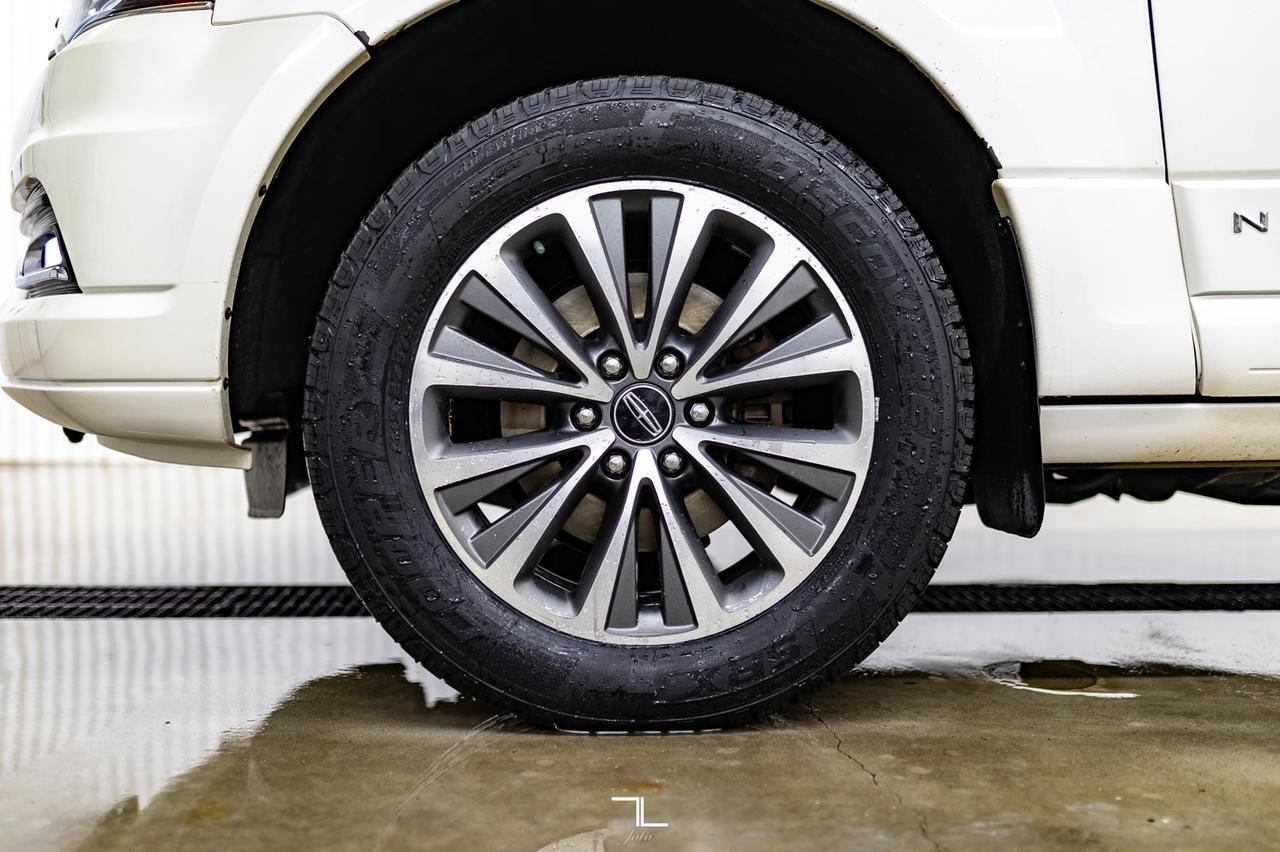 2016 Lincoln Navigator L AWD Select Leather Roof Nav BCam Red Deer AB