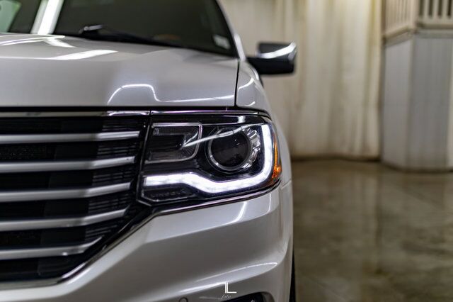 2016 Lincoln Navigator L AWD Select Leather Roof Nav BCam Red Deer AB