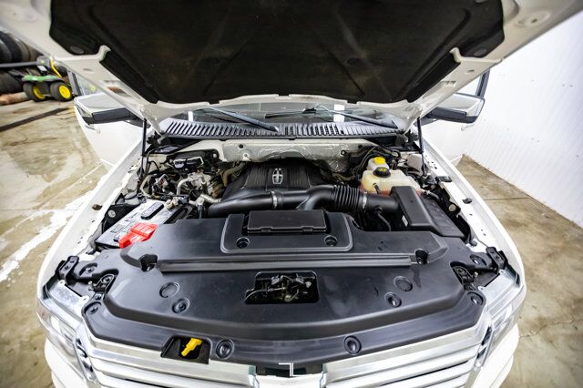 2016 Lincoln Navigator L AWD Select Leather Roof Nav BCam Red Deer AB