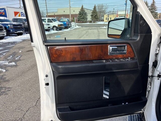 2016 Lincoln Navigator Select Cleveland OH