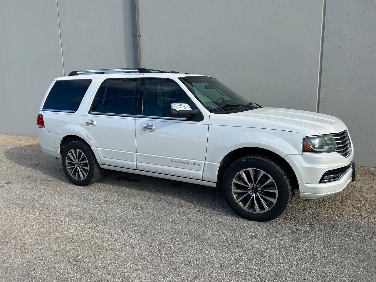 2016 Lincoln Navigator Select
