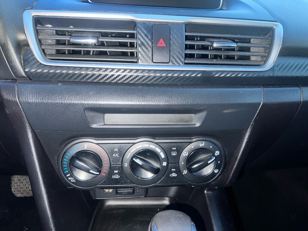 2016 MAZDA MAZDA3 I SPORT Des Moines WA