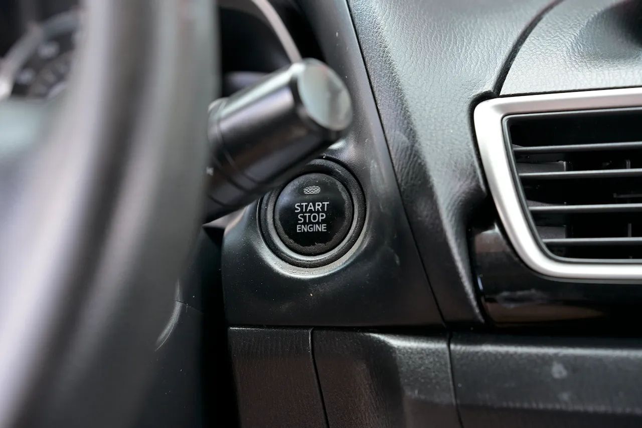 2016 MAZDA MAZDA3 i Sport Sedan 4D Doral FL
