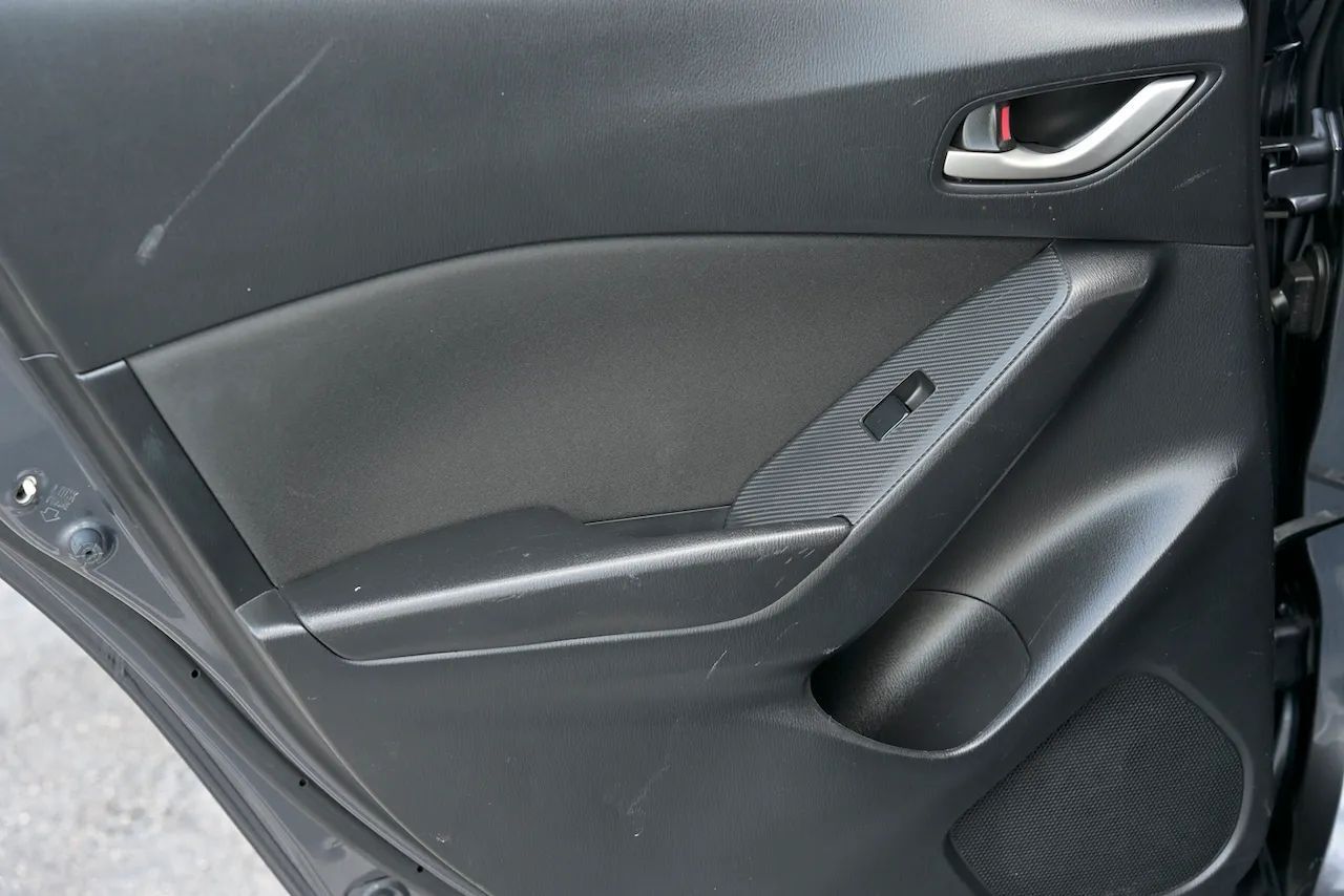 2016 MAZDA MAZDA3 i Sport Sedan 4D Doral FL