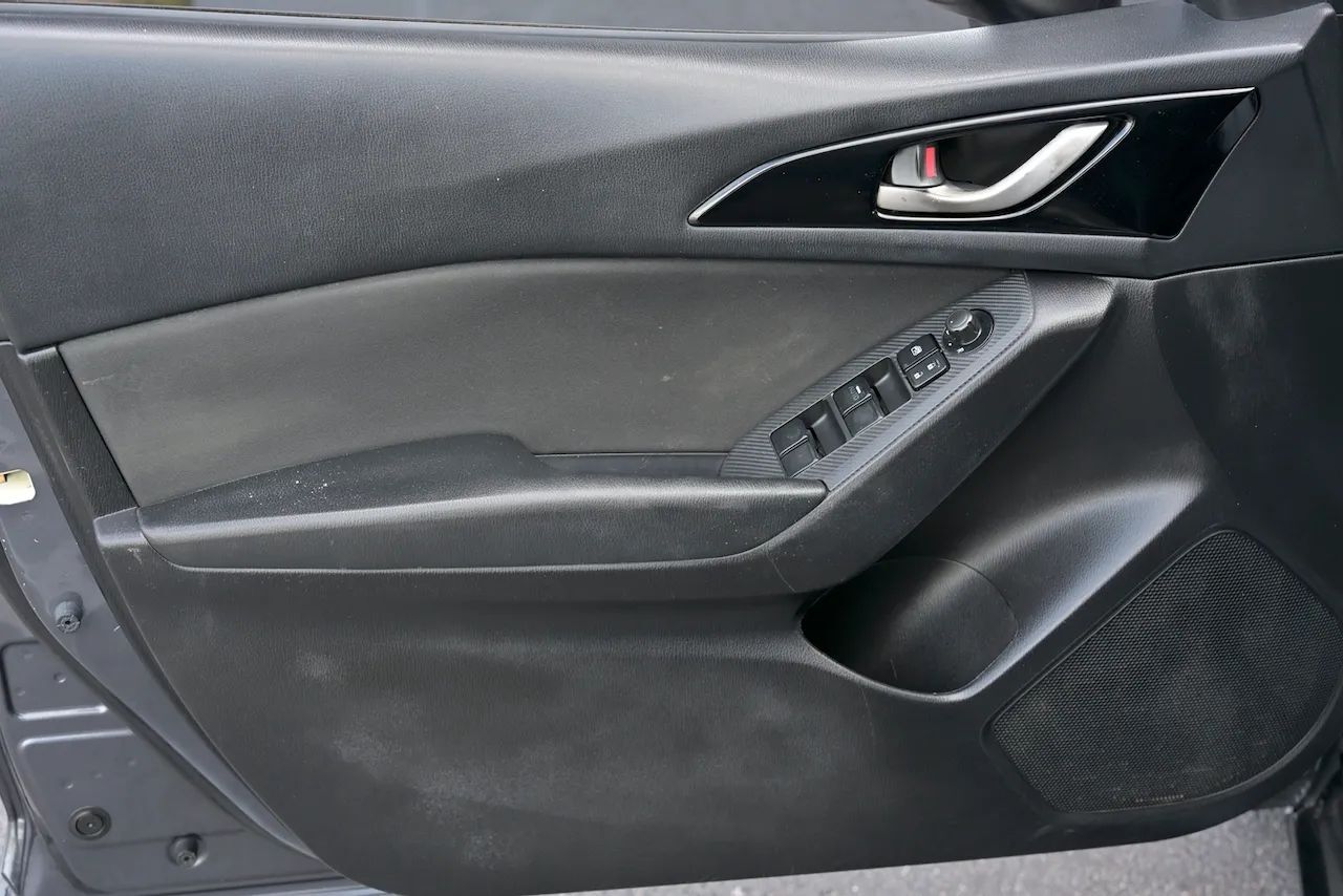 2016 MAZDA MAZDA3 i Sport Sedan 4D Doral FL