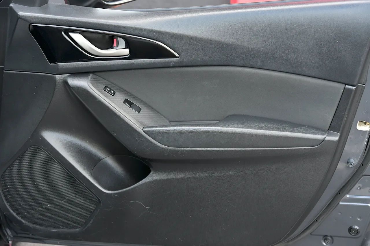 2016 MAZDA MAZDA3 i Sport Sedan 4D Doral FL
