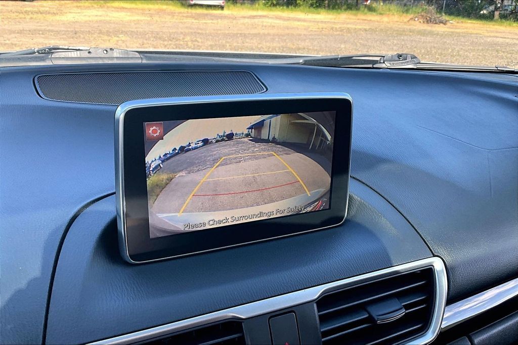 2016 MAZDA Mazda3 i Grand Touring OR