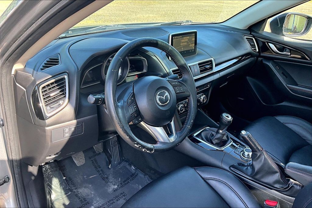 2016 MAZDA Mazda3 i Grand Touring OR