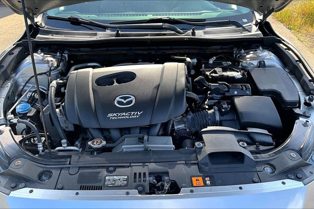 2016 MAZDA Mazda3 i Grand Touring OR